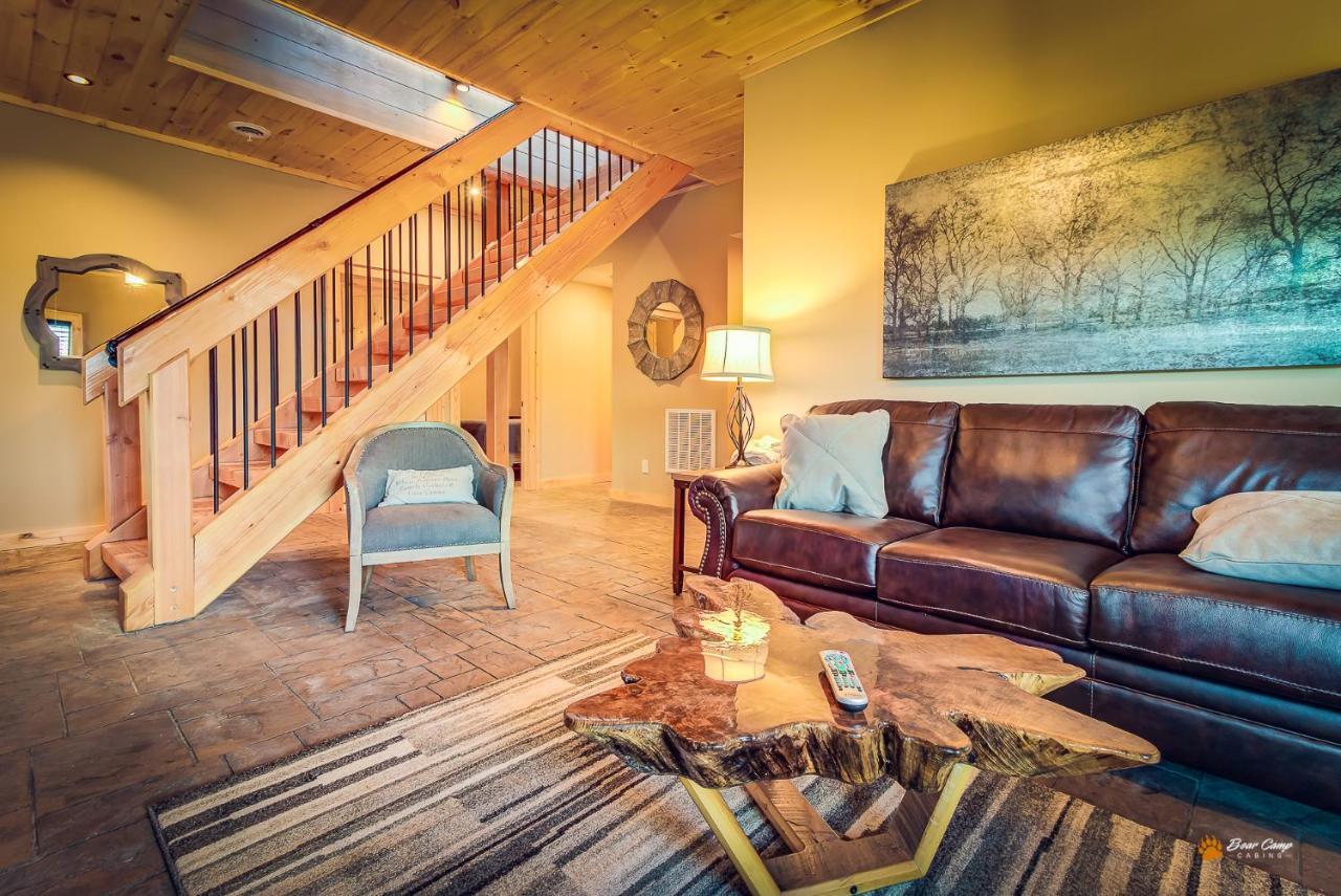 Majestic View Lodge, Amazing Views, Hot Tub, 1089 Free Tickets Each Paid Day, Dollywood And More Гетлинбург Екстериор снимка