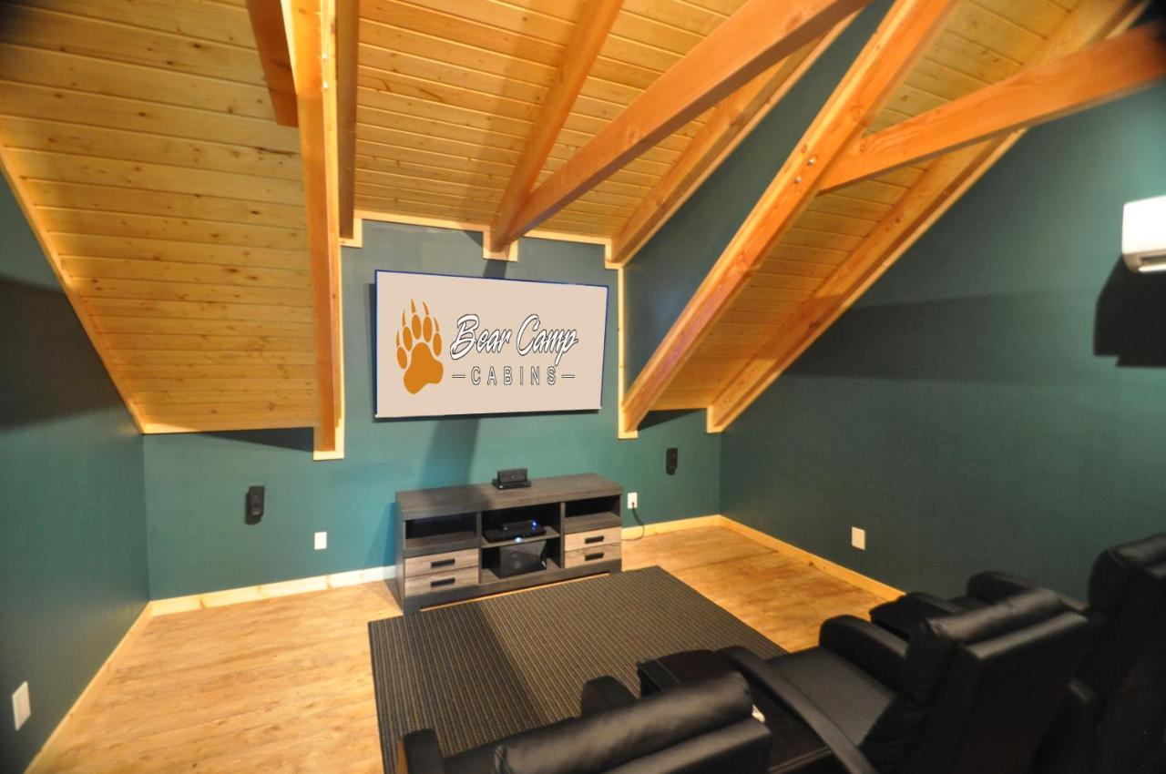 Majestic View Lodge, Amazing Views, Hot Tub, 1089 Free Tickets Each Paid Day, Dollywood And More Гетлинбург Екстериор снимка