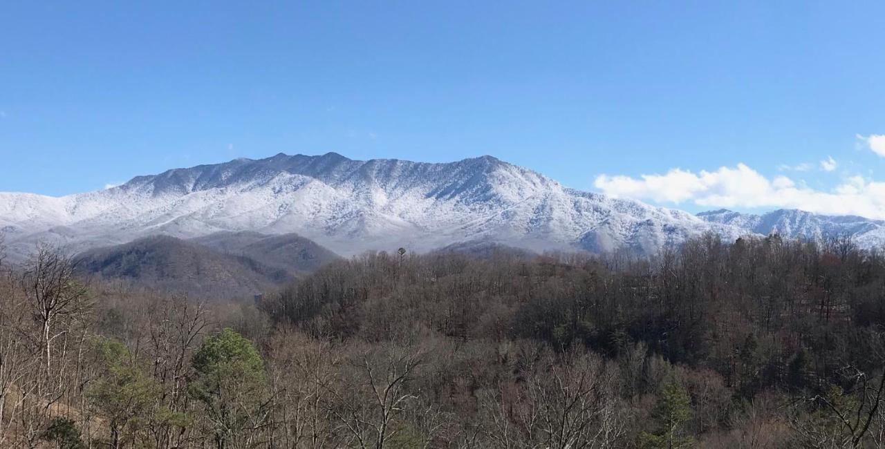 Majestic View Lodge, Amazing Views, Hot Tub, 1089 Free Tickets Each Paid Day, Dollywood And More Гетлинбург Екстериор снимка